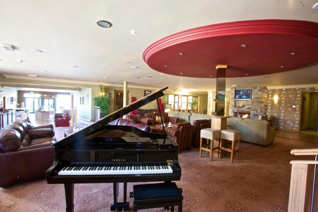 Broadhaven Bay Hotel Belmullet Bagian luar foto