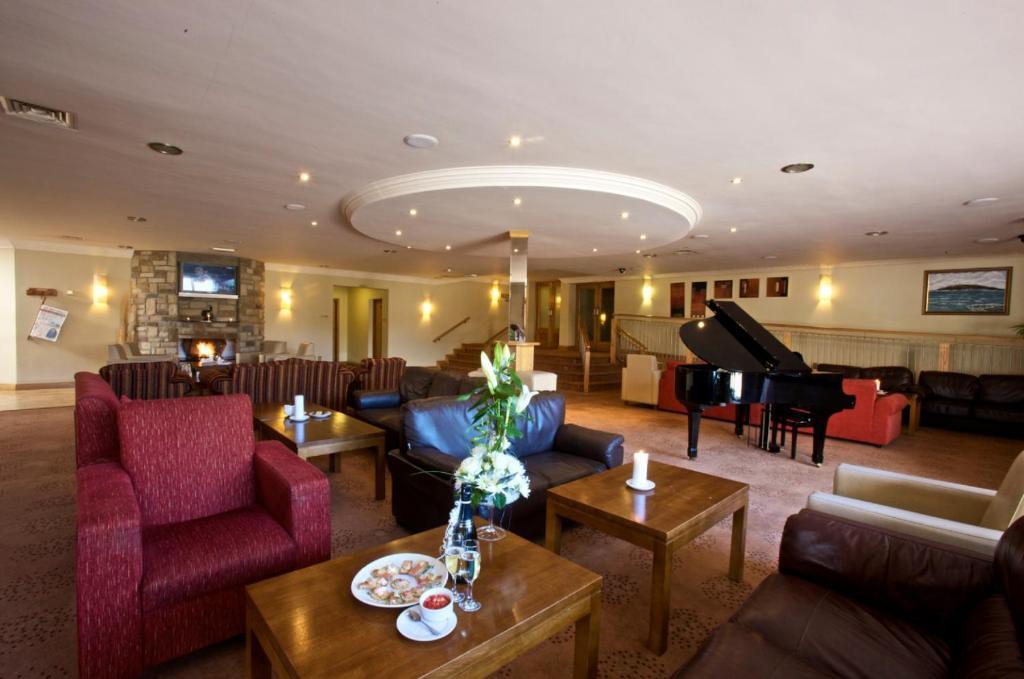 Broadhaven Bay Hotel Belmullet Bagian luar foto